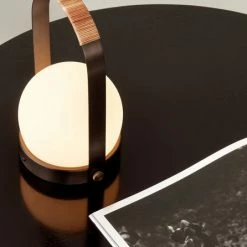 Menu Carrie Tafellamp Oplaadbaar Bronzed Brass