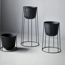 Menu Medium Black Wire Stand & Plant Pot 6 Menu Medium Black Wire Stand & Plant Pot