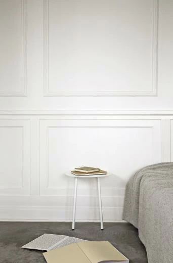 Menu White Low Yeh Wall Table 6 Menu White Low Yeh Wall Table