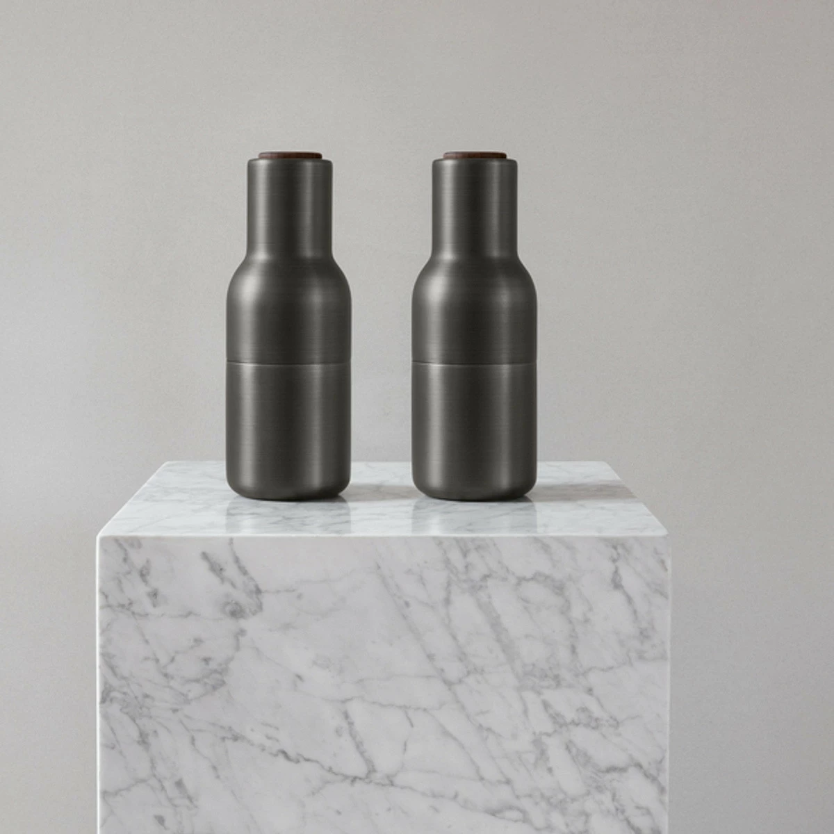 Menu Bottle Grinder 2 Pack Bronzed Brass Walnut Lid 5 Menu Bottle Grinder 2 Pack Bronzed Brass Walnut Lid