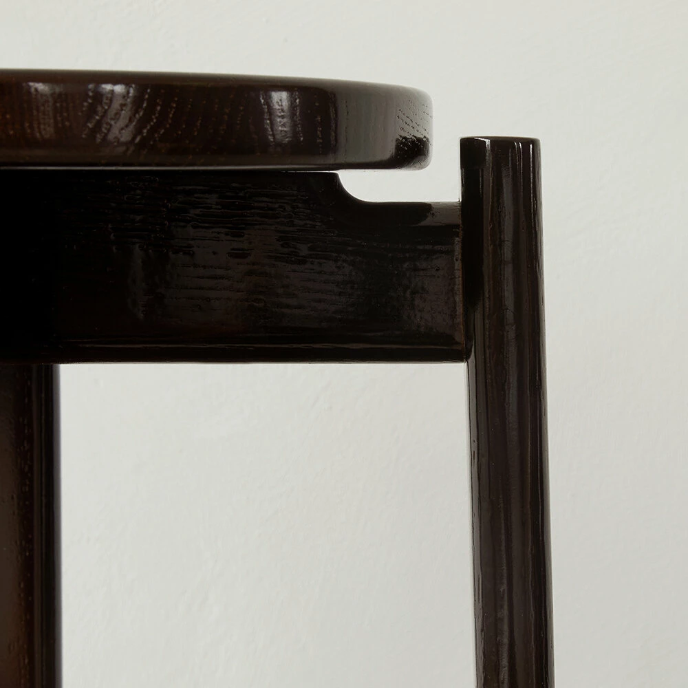 Menu Lacquered Dark Oak Passage Stool 6 Menu Lacquered Dark Oak Passage Stool