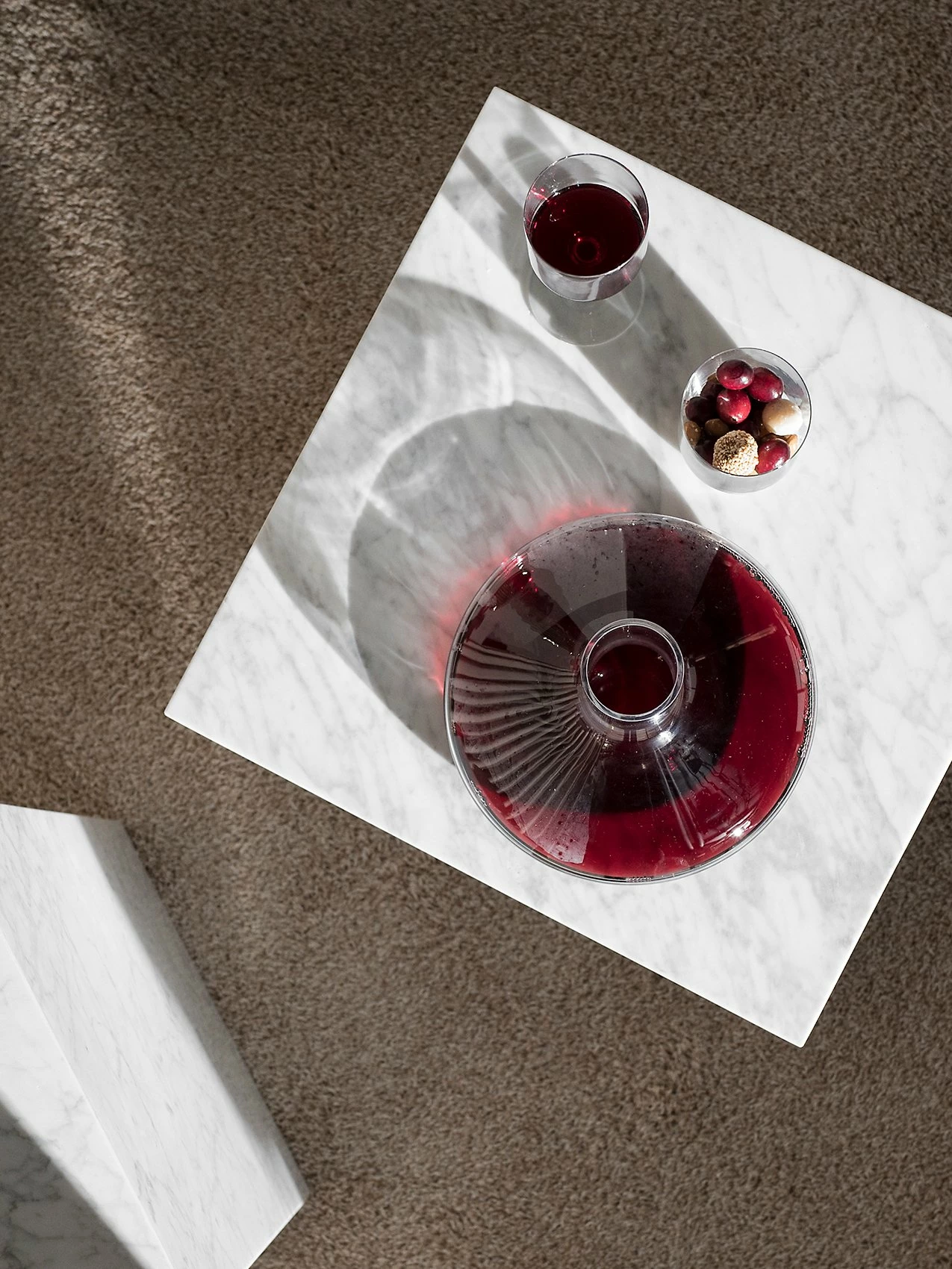 Menu Wine Breather Carafe, Deluxe 7 Menu Wine Breather Carafe, Deluxe